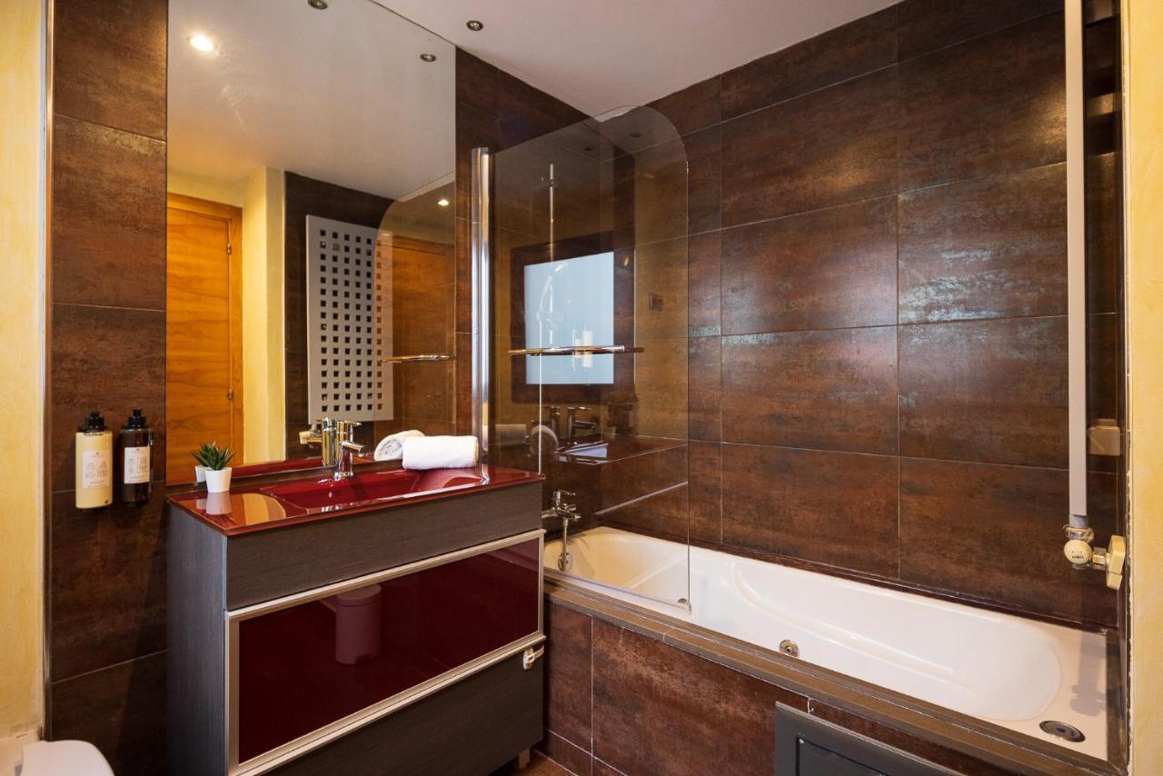 Lucas House Apartments By Sitges Group エクステリア 写真